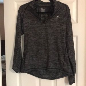 Long Sleeve Old Navy Active workout shirt